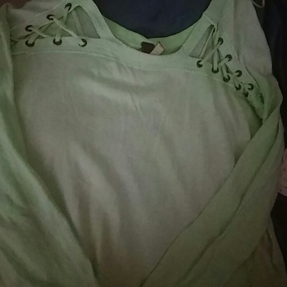 Free People Sweater - Picture 7 of 8